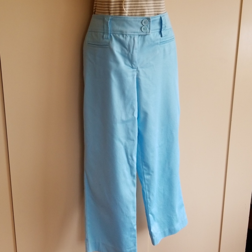 5 for $25. Blue cotton/spandex capris pants